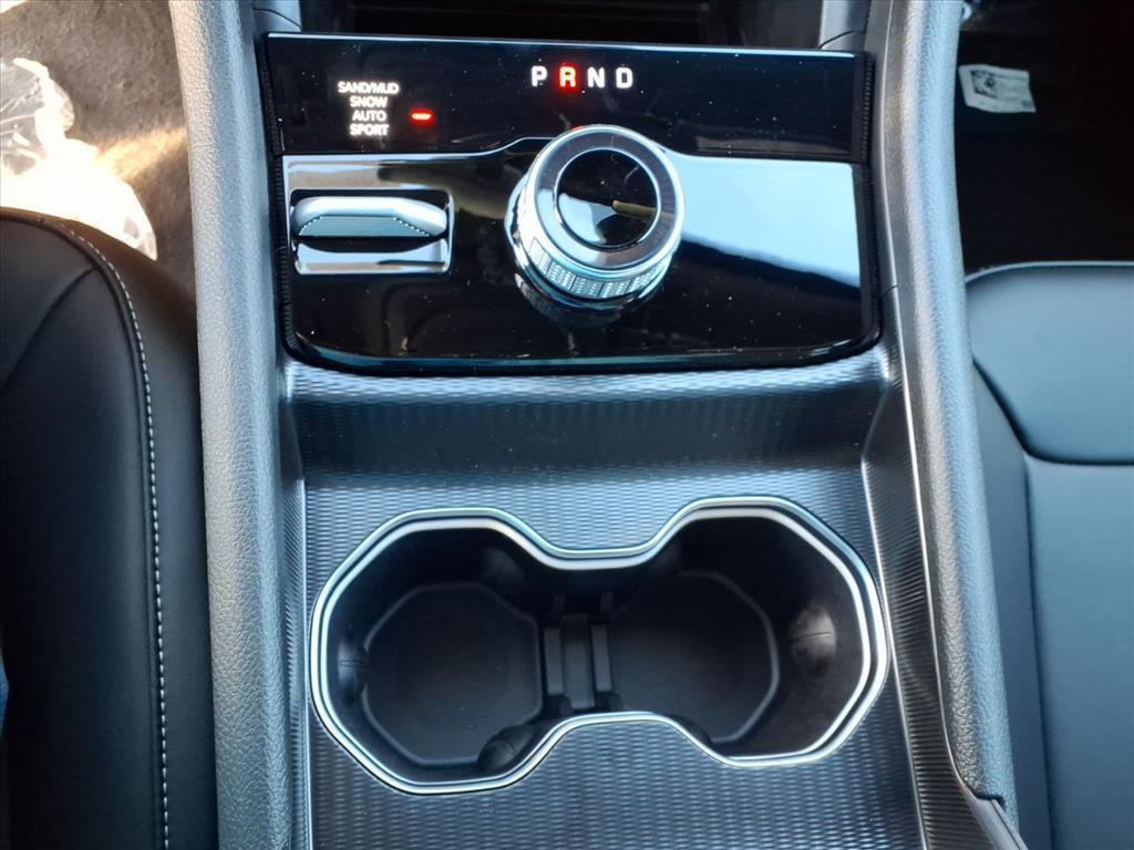 new 2025 Jeep Grand Cherokee car, priced at $48,846