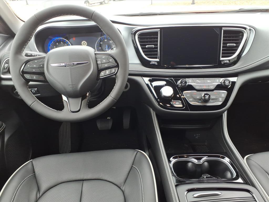 new 2026 Chrysler Pacifica car, priced at $54,520