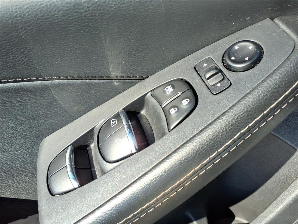 used 2023 Nissan Maxima car, priced at $21,799