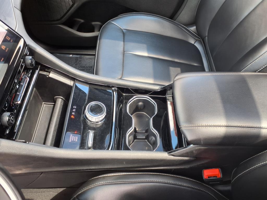 used 2023 Jeep Grand Cherokee car, priced at $25,599