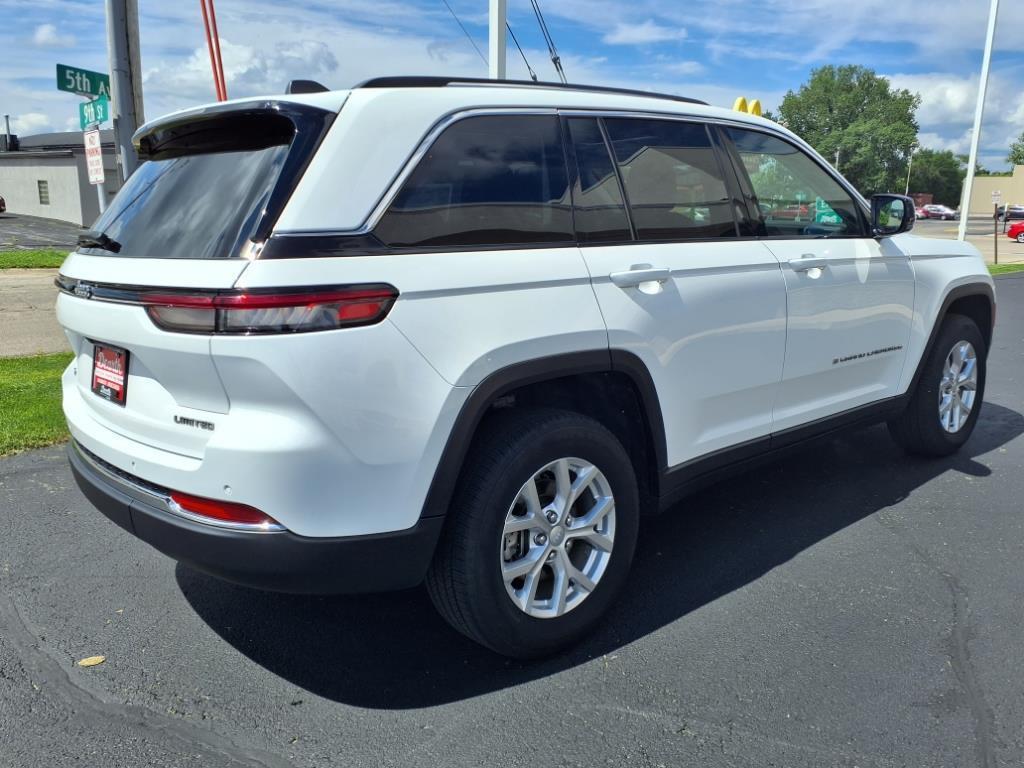 used 2023 Jeep Grand Cherokee car, priced at $25,599