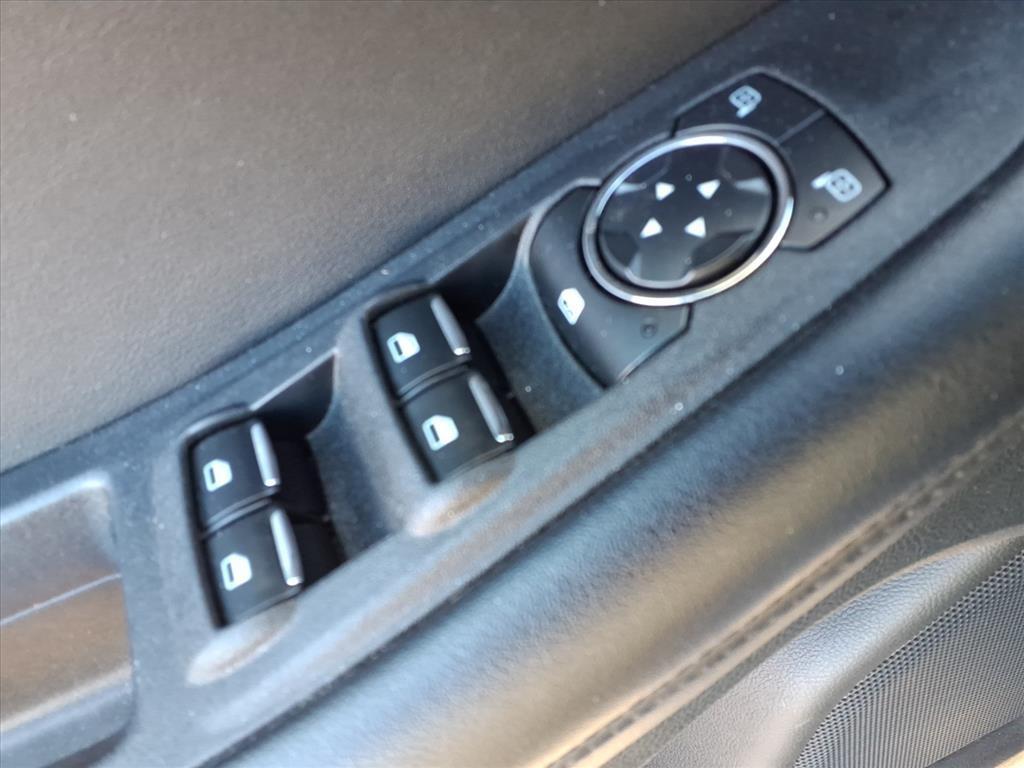 used 2023 Ford Edge car, priced at $19,899