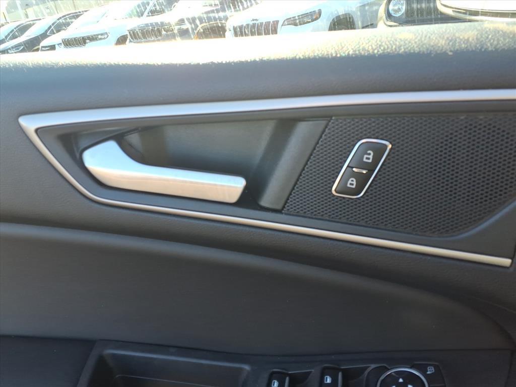 used 2023 Ford Edge car, priced at $19,899