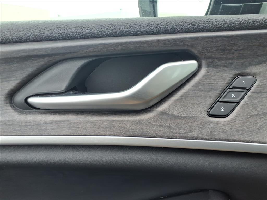 used 2024 Jeep Grand Cherokee car, priced at $28,498