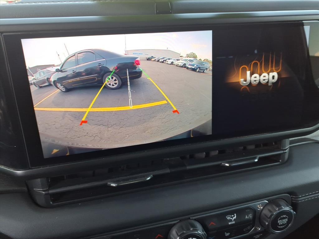 used 2024 Jeep Wrangler 4xe car, priced at $26,999