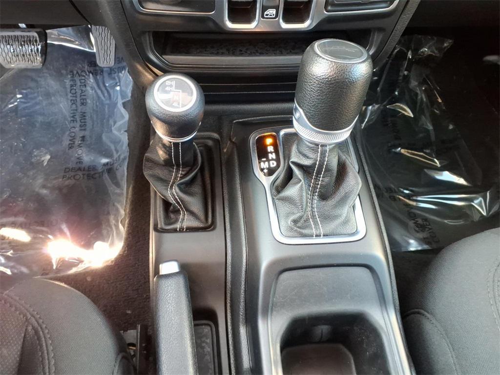 used 2023 Jeep Gladiator car, priced at $29,390