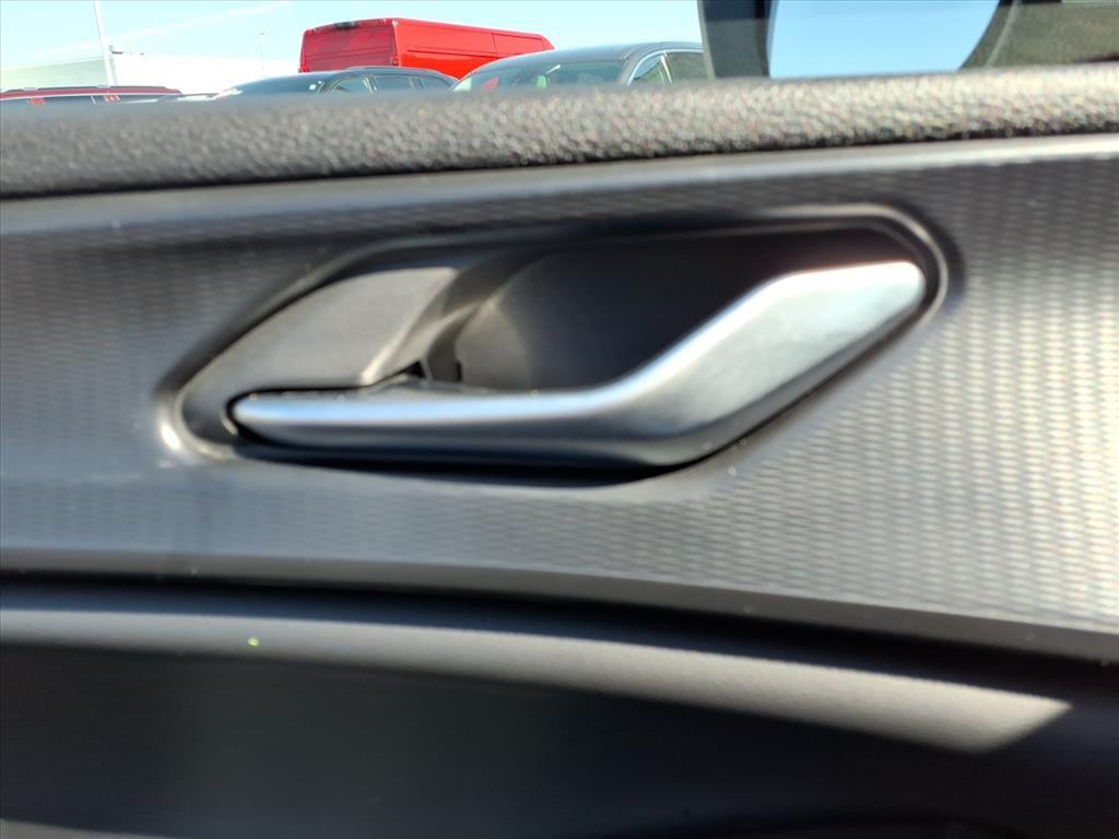 used 2023 Jeep Grand Cherokee L car, priced at $23,999