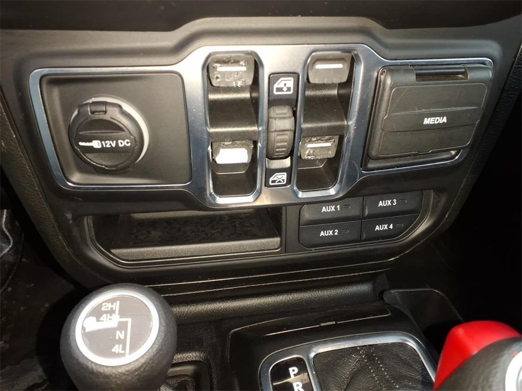 used 2021 Jeep Wrangler Unlimited car, priced at $25,293