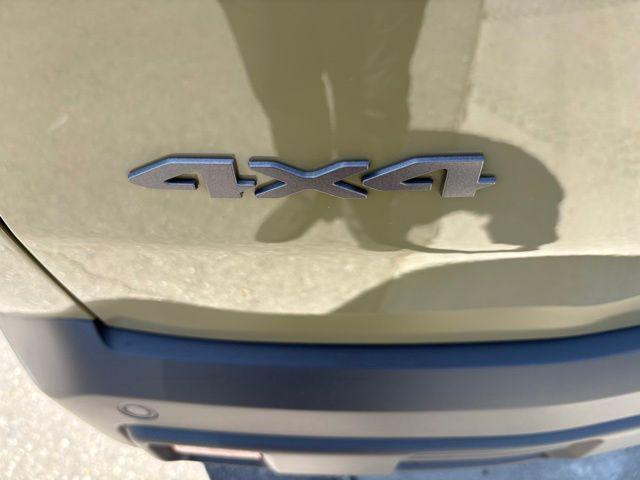 new 2026 Jeep Cherokee car, priced at $40,885