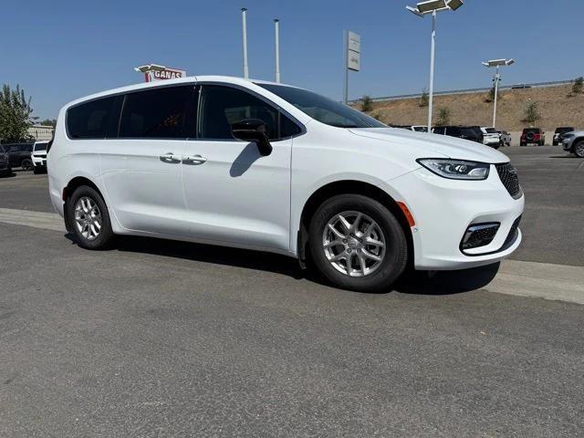 new 2026 Chrysler Pacifica car, priced at $43,005