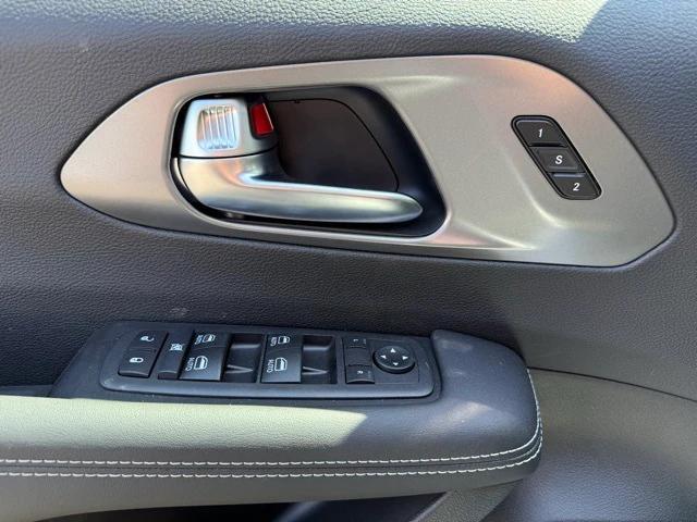 new 2026 Chrysler Pacifica car, priced at $43,005