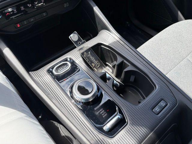 new 2026 Jeep Cherokee car, priced at $41,380
