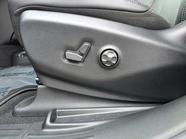 new 2026 Chrysler Pacifica car, priced at $43,110