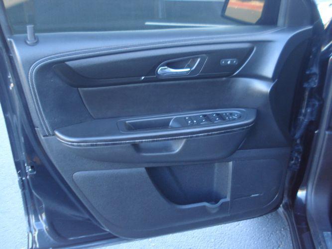 used 2013 GMC Acadia car, priced at $5,995