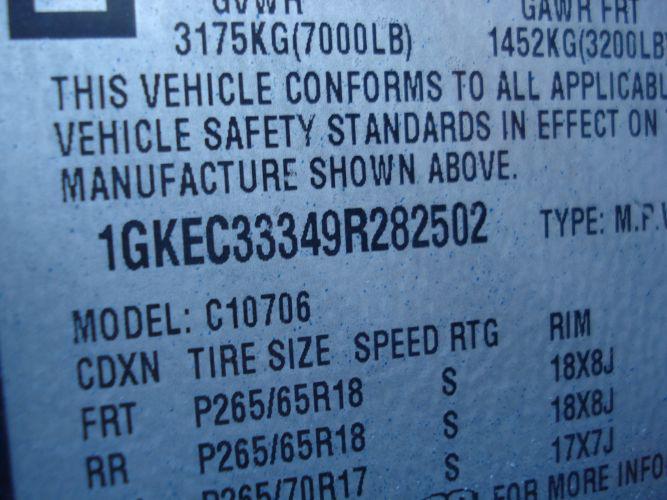 used 2009 GMC Yukon car, priced at $5,495