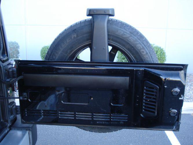 used 2013 Jeep Wrangler Unlimited car, priced at $11,995