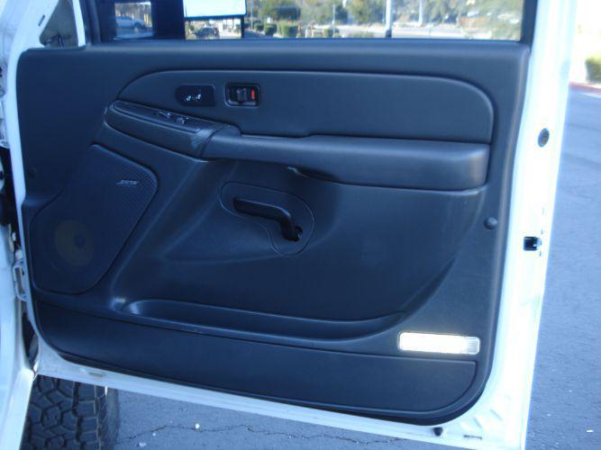 used 2006 Chevrolet Silverado 2500 car, priced at $19,995