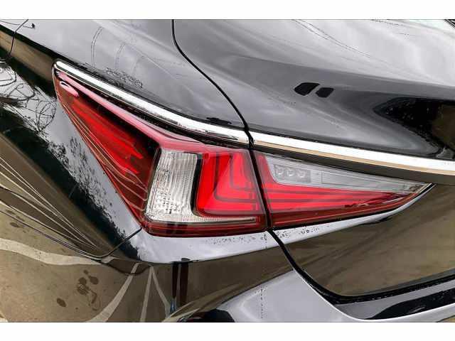 new 2025 Lexus ES 350 car, priced at $49,125