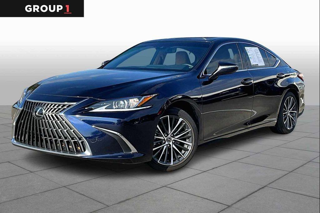used 2025 Lexus ES 350 car, priced at $40,168