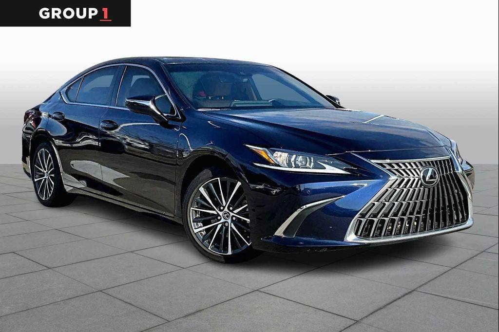 used 2025 Lexus ES 350 car, priced at $40,168