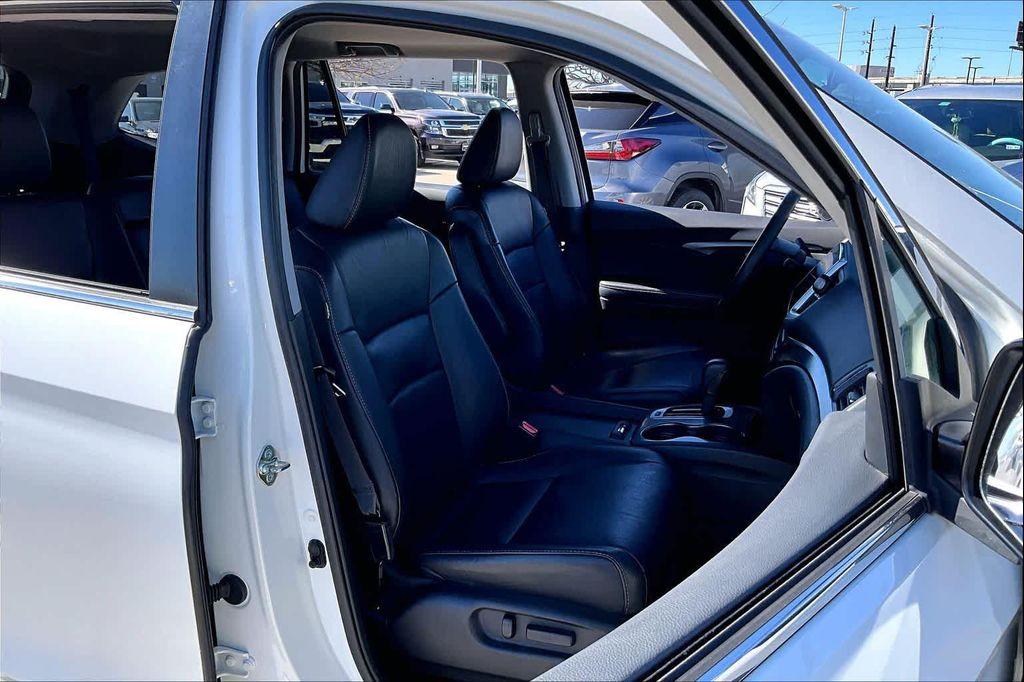 used 2017 Honda Pilot car, priced at $13,495