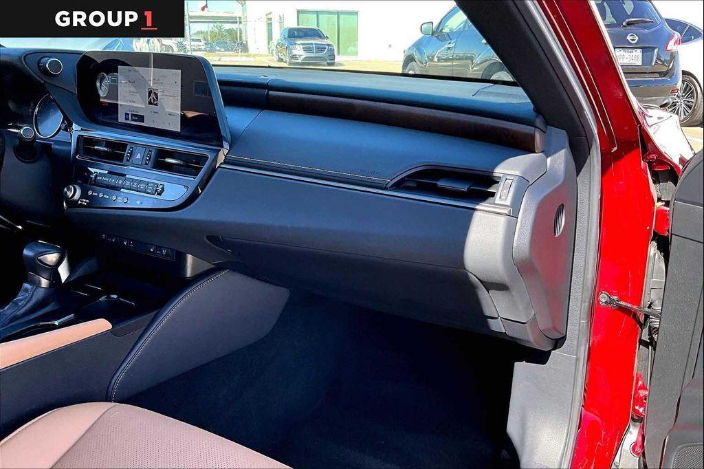 used 2025 Lexus ES 350 car, priced at $43,995