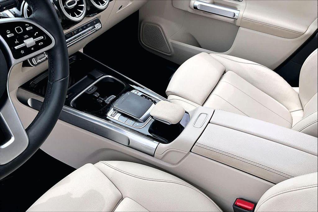 used 2020 Mercedes-Benz GLB 250 car, priced at $16,995