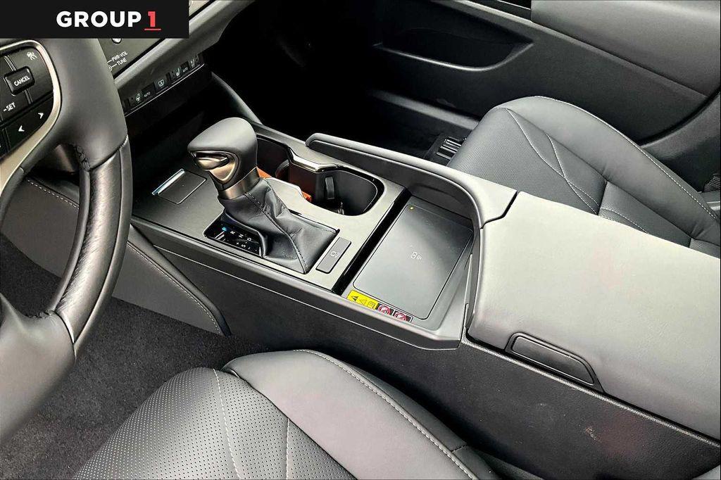 used 2024 Lexus ES 350 car, priced at $47,495