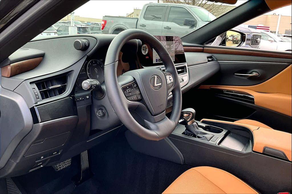 used 2024 Lexus ES 350 car, priced at $39,495