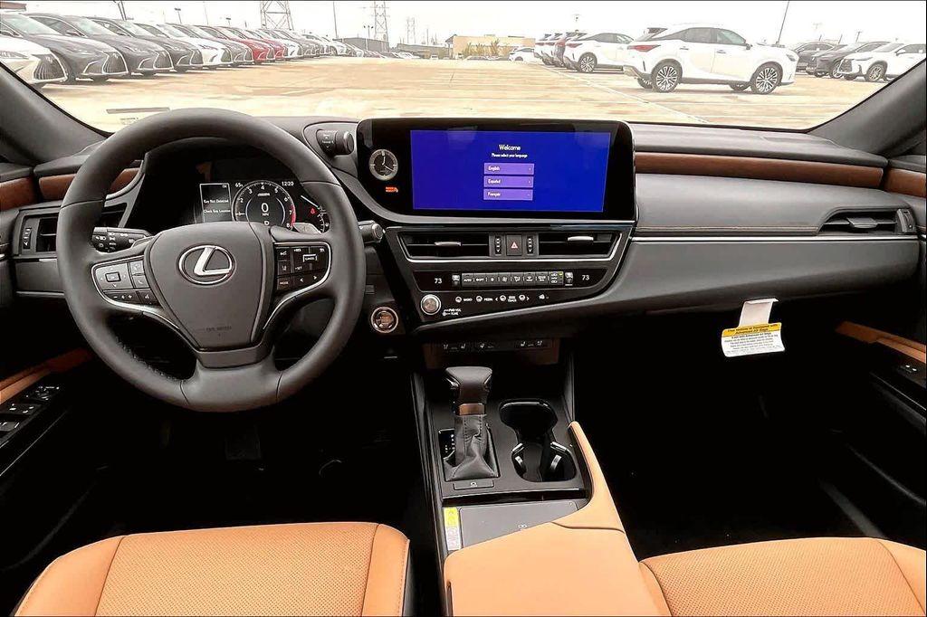new 2025 Lexus ES 350 car, priced at $49,649