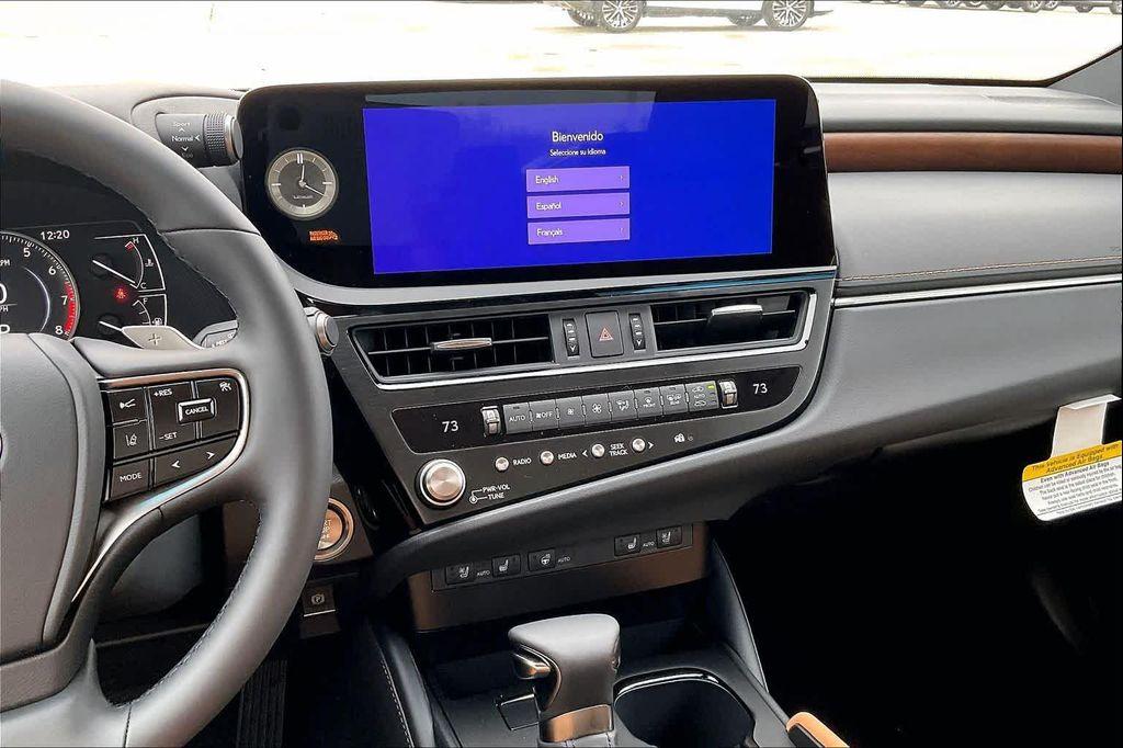 new 2025 Lexus ES 350 car, priced at $49,649