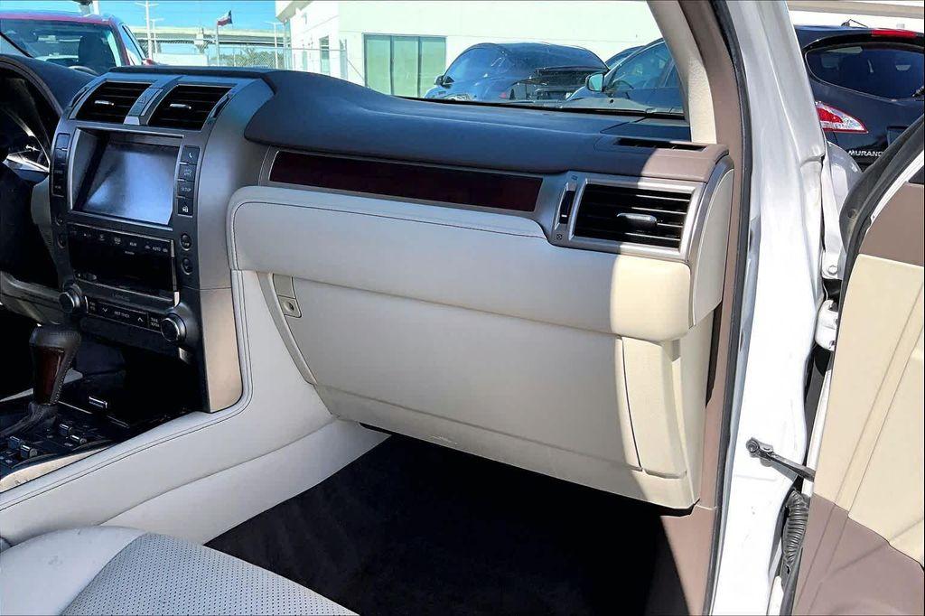 used 2016 Lexus GX 460 car, priced at $22,495