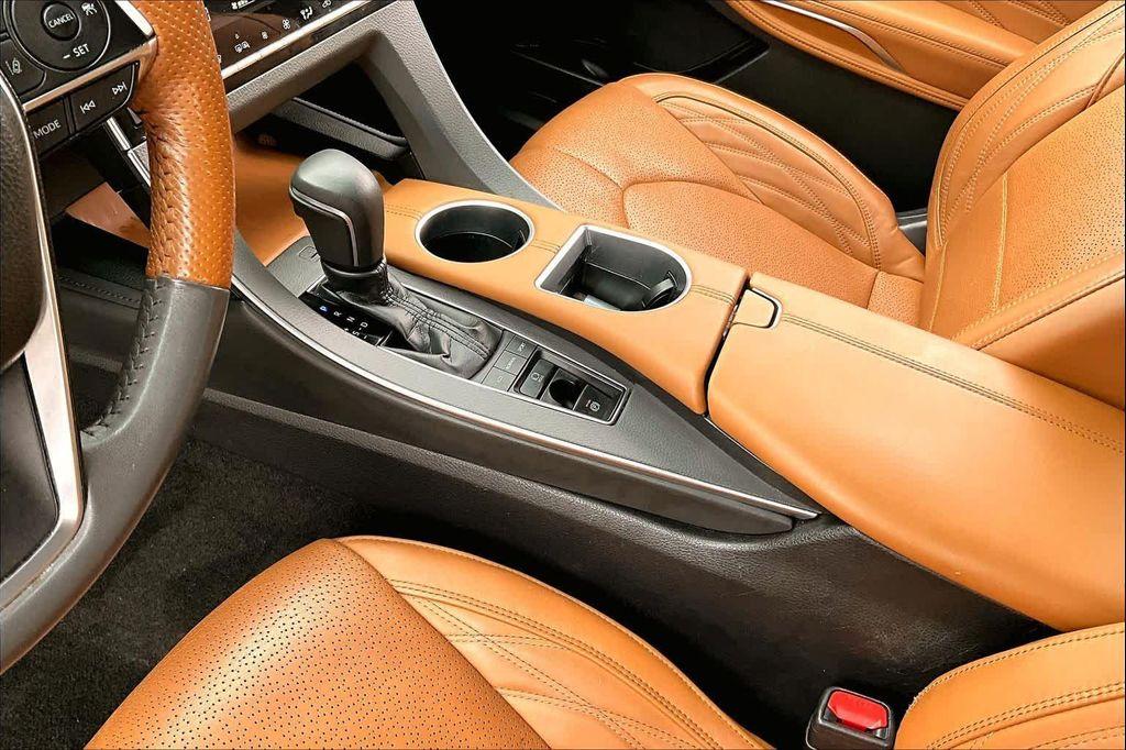 used 2019 Toyota Avalon car, priced at $24,995