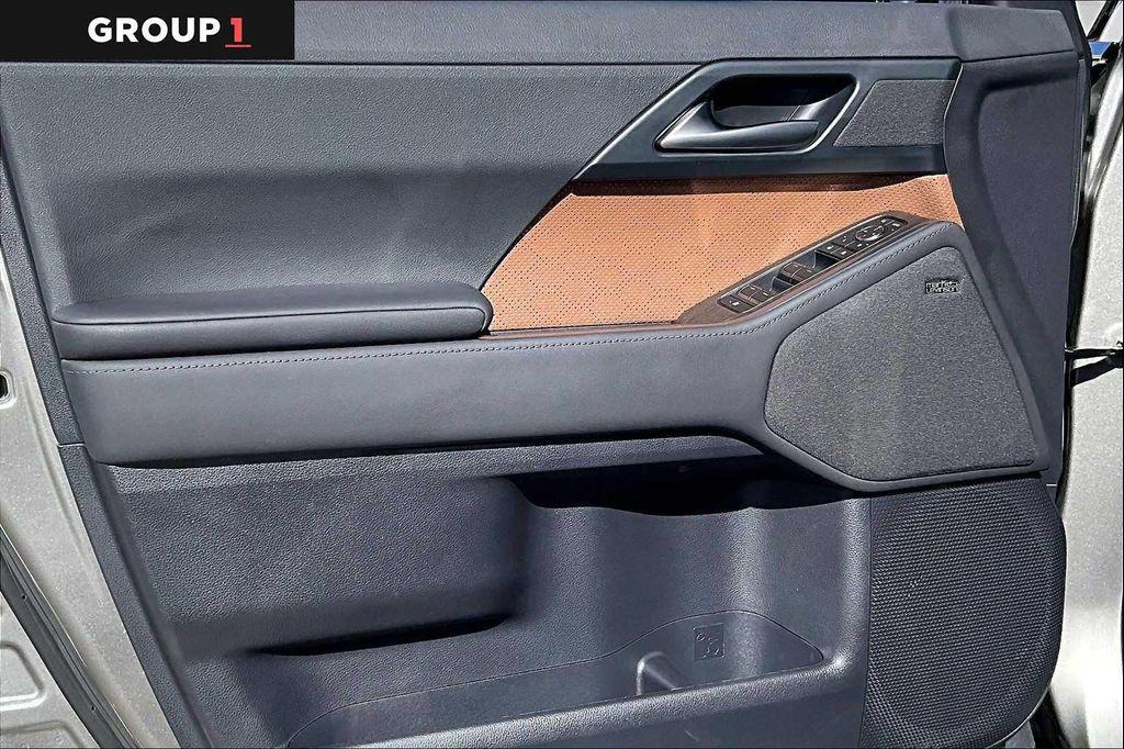 used 2024 Lexus GX 550 car, priced at $88,995