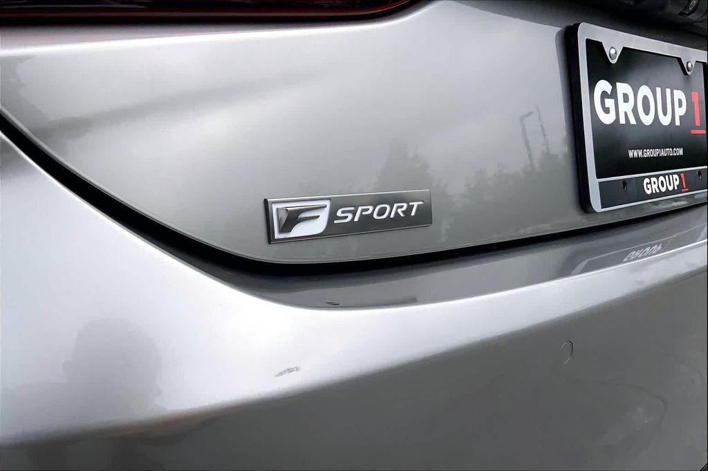 used 2021 Lexus ES 350 car, priced at $35,220