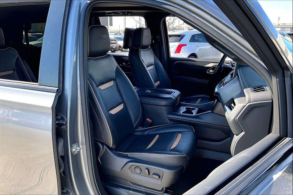 used 2021 GMC Yukon car, priced at $37,995