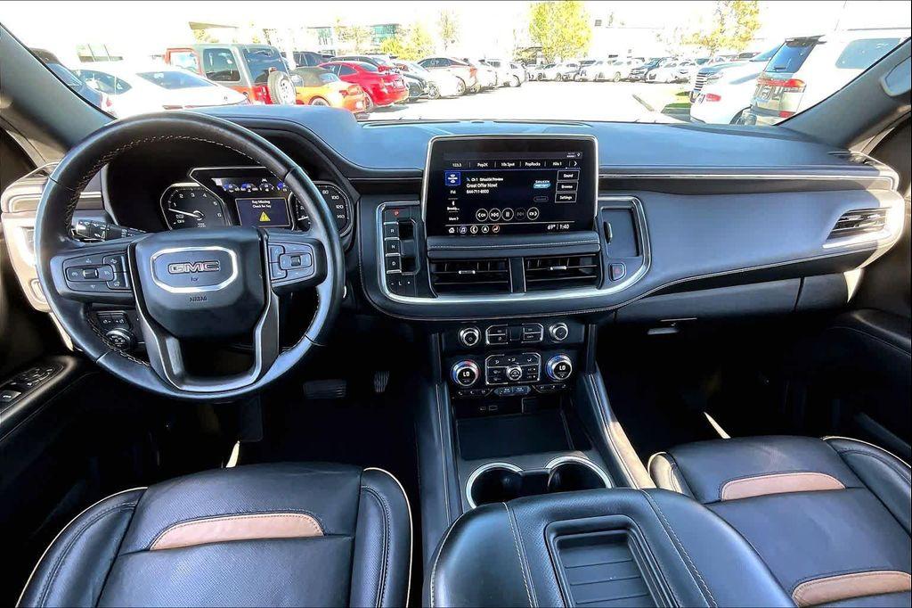 used 2021 GMC Yukon car, priced at $37,995