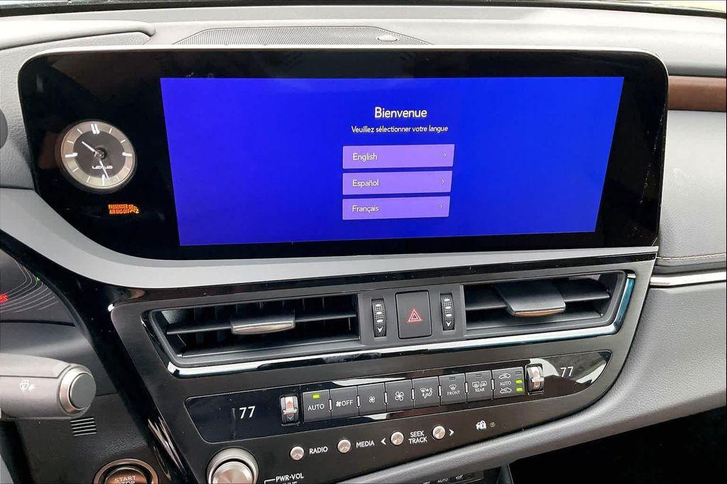 new 2025 Lexus ES 350 car, priced at $49,655