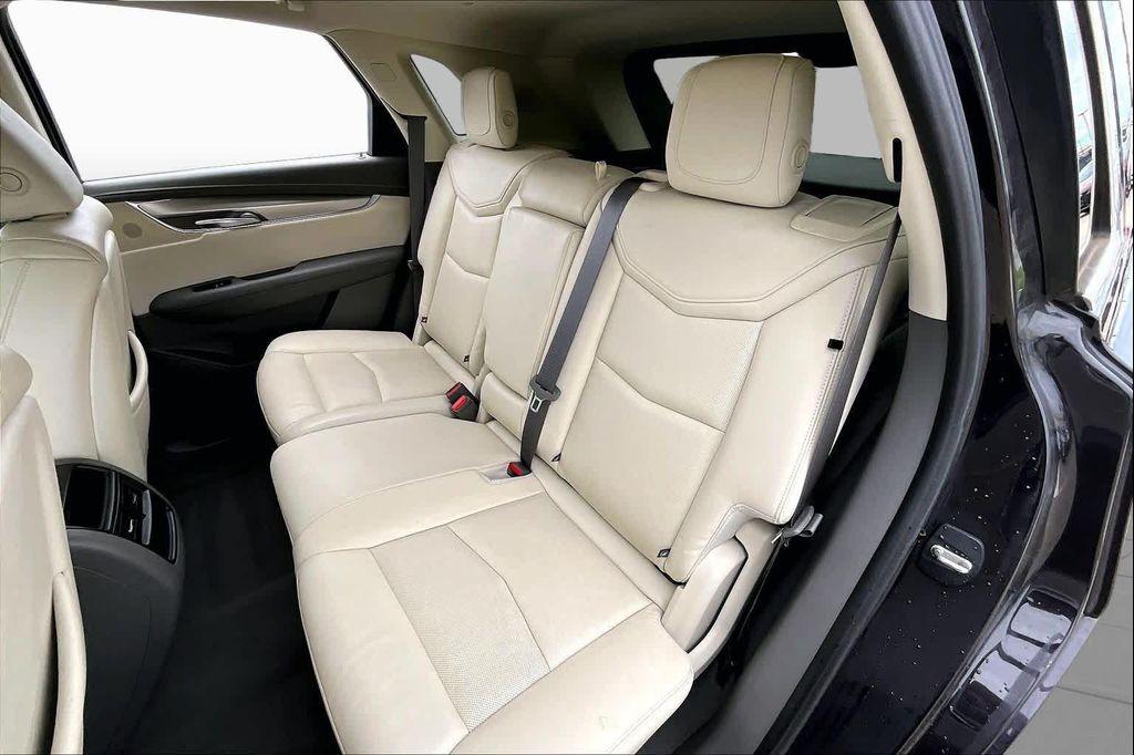 used 2018 Cadillac XT5 car, priced at $21,220