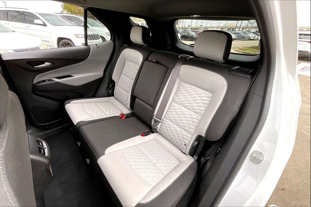 used 2021 Chevrolet Equinox car, priced at $14,995