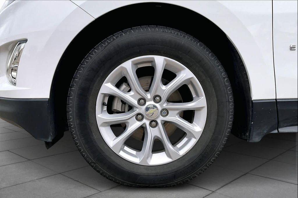 used 2021 Chevrolet Equinox car, priced at $14,995