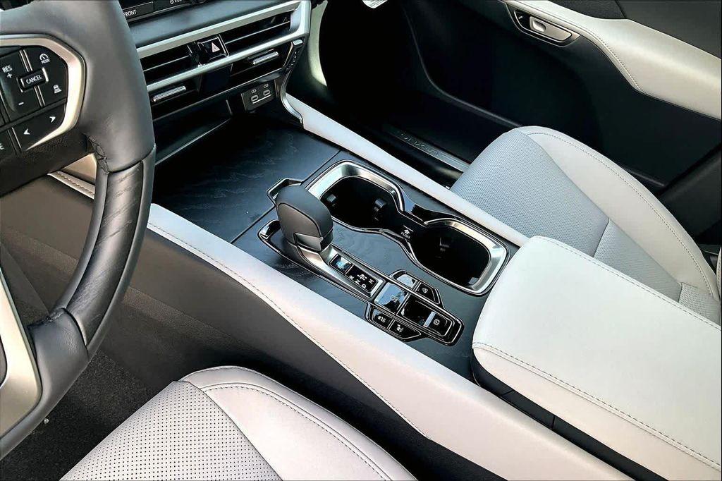 new 2026 Lexus RX 350 car, priced at $61,569