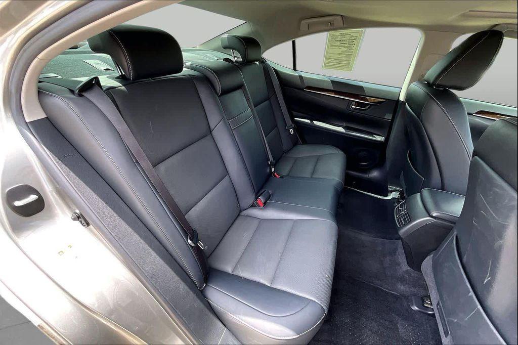 used 2015 Lexus ES 350 car, priced at $21,710