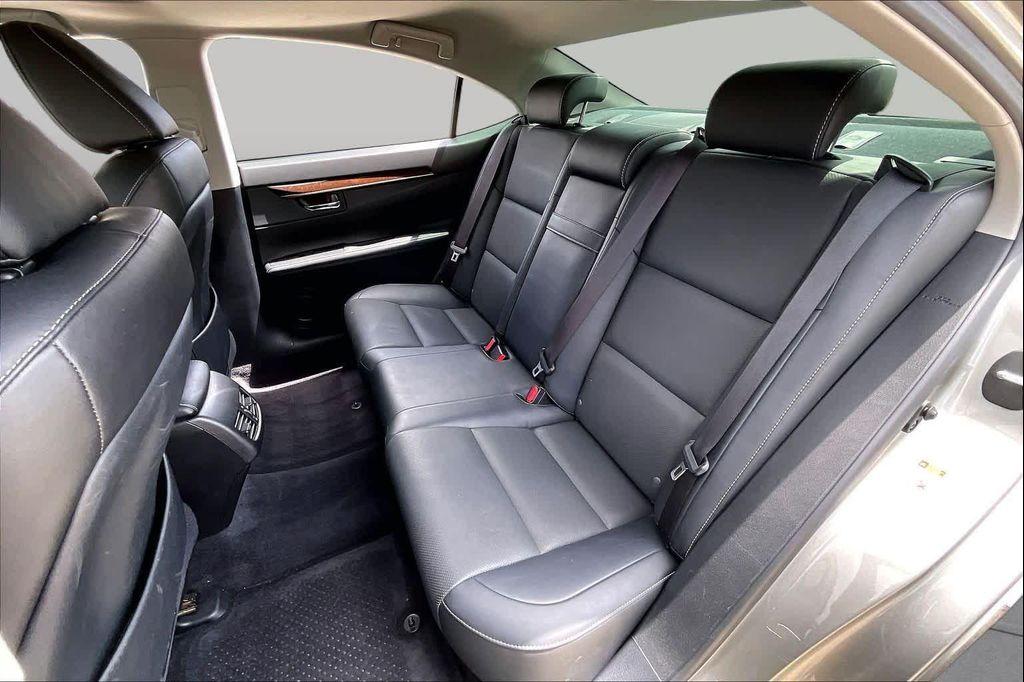 used 2015 Lexus ES 350 car, priced at $21,710