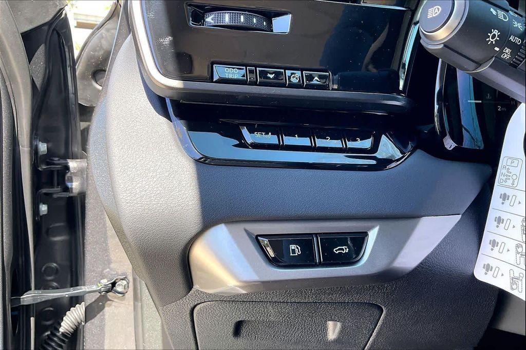 new 2026 Lexus RX 350 car, priced at $67,279