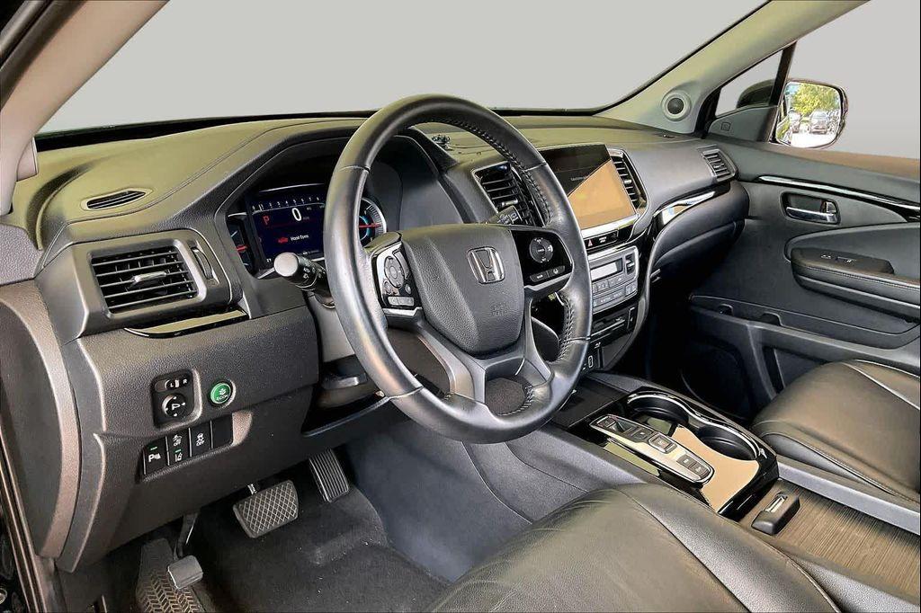 used 2019 Honda Pilot car, priced at $30,220