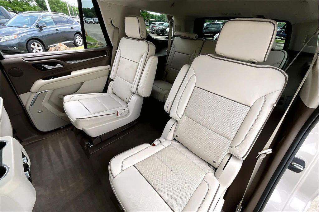 used 2021 GMC Yukon car, priced at $52,495