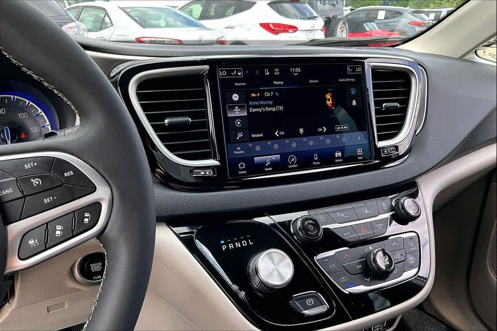 used 2024 Chrysler Pacifica car, priced at $26,220