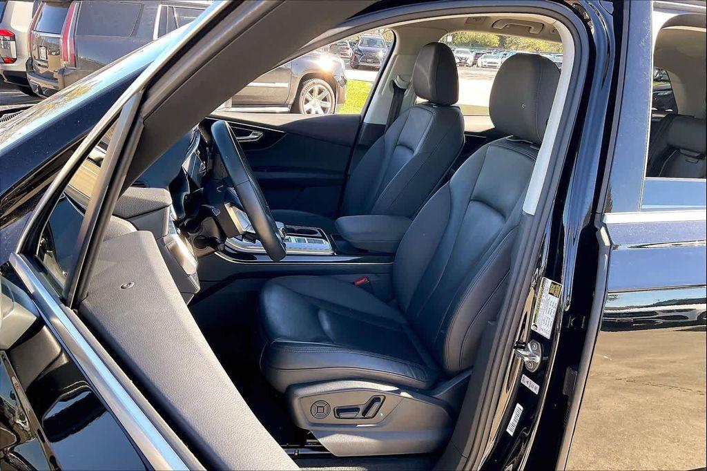 used 2021 Audi Q7 car, priced at $29,831