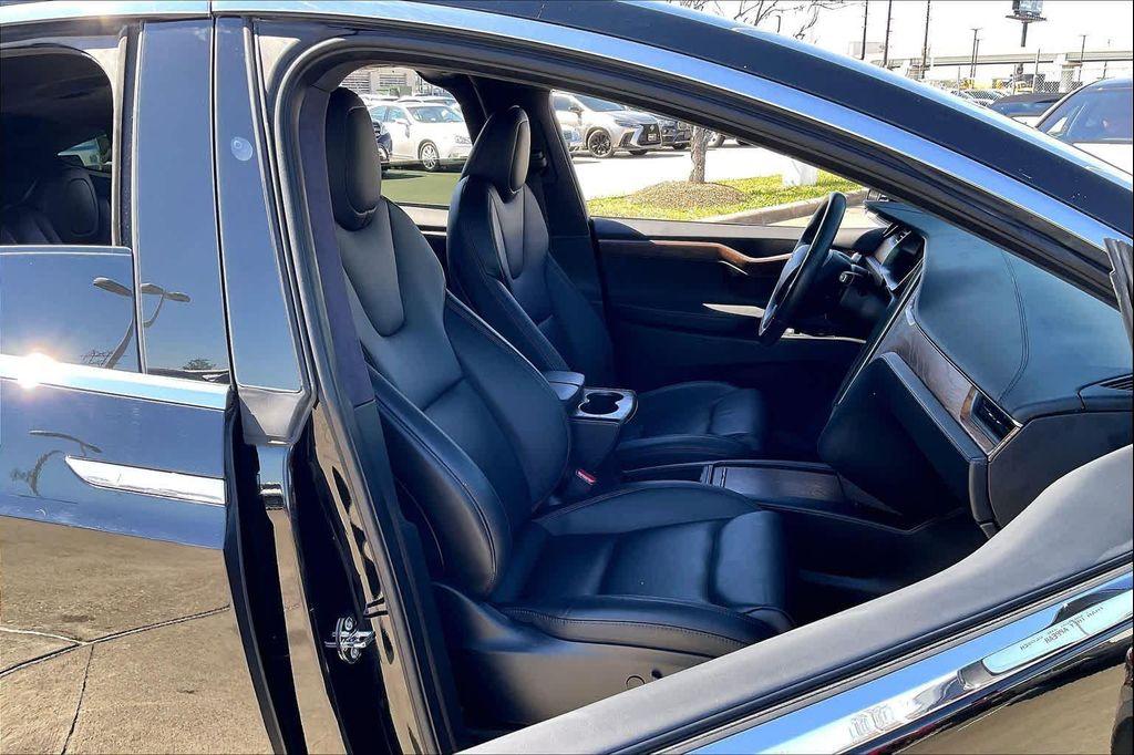 used 2021 Tesla Model X car, priced at $34,995